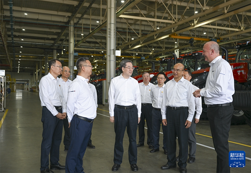 丁薛祥在黑龍江和吉林調研時強調 加力提效抓好政策實施 持續鞏固經濟回升向好勢頭